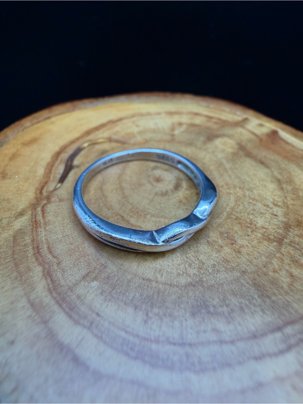 Sterling Silver Twisted Band Ring - Size 8 - 2g